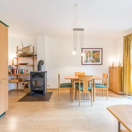 Holiday home Urlauberdorf 21c